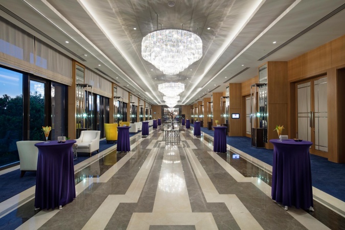 Ana Salon Fuaye Alanı 